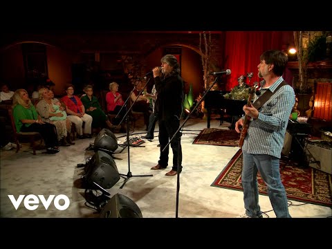 Alabama - Just A Closer Walk With Thee (Lyric Video/Live In Fort Payne, AL/2015)