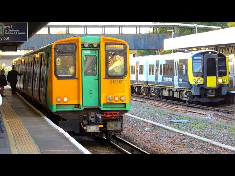 Trains at Havant - 11/11/22