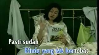 Download lagu KRISDAYANTI - KAU DAN AKU Kau (OST ABAD 21) Ciptaan Chossy Pratama mp3