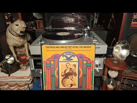 Every Minute Of The Hour. Dolly Dawn & Her Dawn Patrol. Recorded on Bluebird 78rpm in 1936