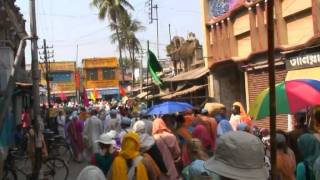 preview picture of video 'ISKCON Navadvipa Mandala Parikrama 2007'