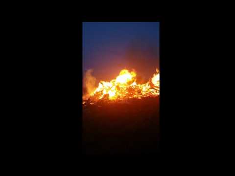 Osterfeuer in Levedagsen/Tüste [Zeitraffer]