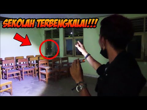 CRAZY‼️ THIS HAUNTED SCHOOL HAS BEEN ABANDONED FOR A LONG TIME‼️