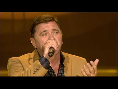 Milovan Kujundzic - Uzmi sve sto ti zivot pruza - (live) - Nikad nije kasno - EM 33 - 14.05.2017.