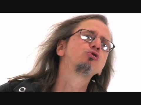 Clipe Oficial - Rogerio Skylab - Eu To Sempre Dopado