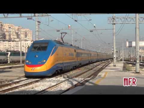 NAPOLI CENTRALE, Stazione di NAPOLI CENTRALE - NAPLES CENTRAL TRAIN STATION.