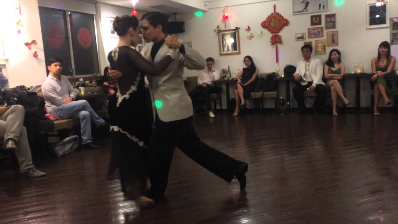 Llueve otra vez - Fernanda Grosso y Alejandro Ferreyra (Tango Bang)