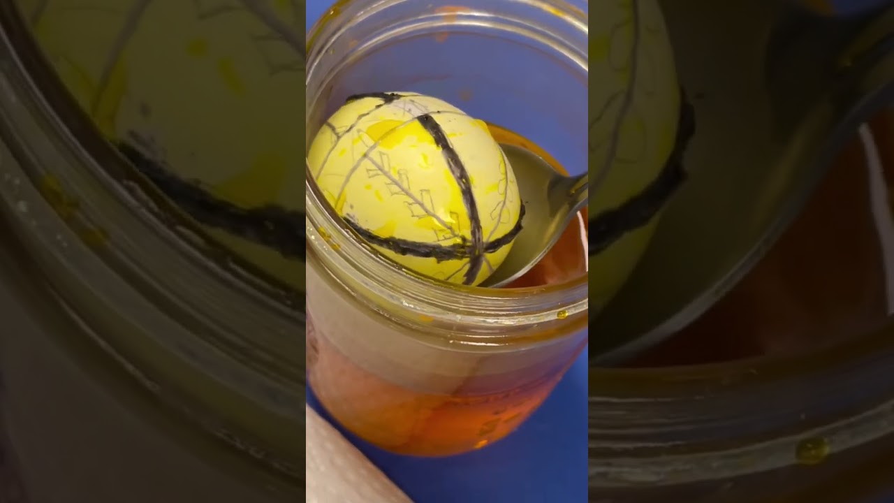 Making of the Easter Egg #art #easter #easteregg #pysanky