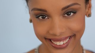 How To: Fill in Brows with Brow Powder