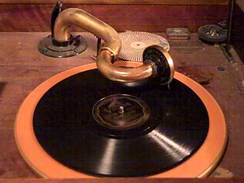TED WEEMS - YOU'RE JUST A GREAT BIG BABY DOLL - ROARING 20'S VICTROLA