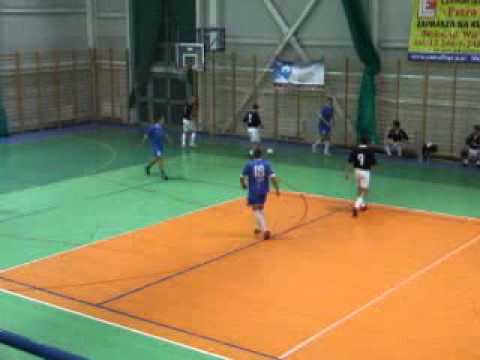 18.11.10 III Liga halowa: Lotnik Kryspinów - Airport Balice 4:2 (0:2), 1 połowa