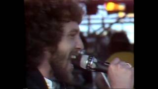 Stevie Wright "Evie (Let Your Hair Hang Down) Part 1" Live from Sydney Opera House