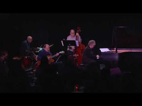 Jazz pianist Lori Mechem plays "Skating" by Vince Guaraldi Trio LIVE #christmas #jazzpiano