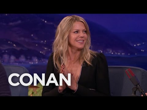 download lagu mp3 mp4 Kaitlin Olson Plastic Surgery, download lagu Kaitlin Olson Plastic Surgery gratis, unduh video klip Kaitlin Olson Plastic Surgery