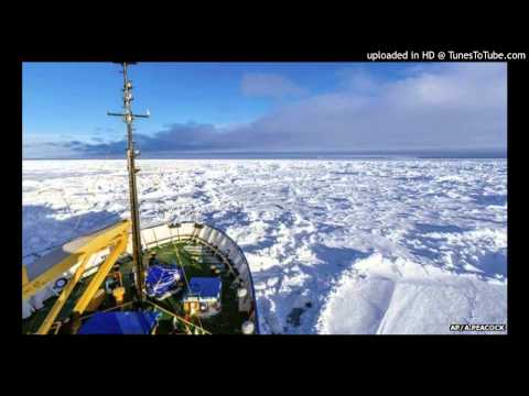 Helicopter rescue for ice-bound ship Akademik Shokalskiy