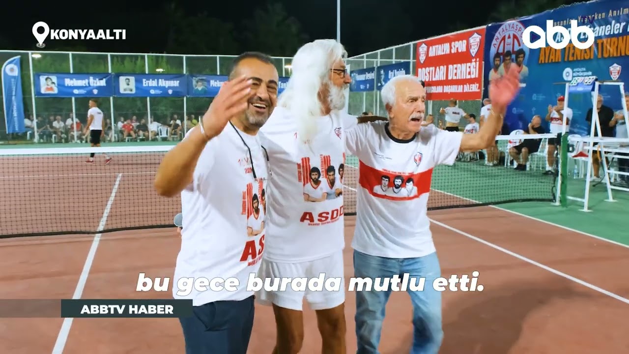 AYAK TENİSİ TURNUVASINDA EFSANELER UNUTULMADI