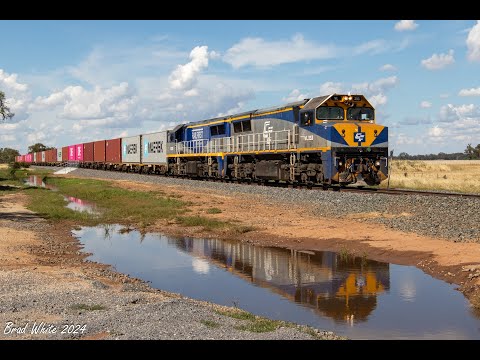 VL353 and VL351 on a rare daylight running 9174 QUBE Ultima Container Train- 5/1/24