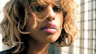 THE VERY BEST (FT. M.I.A.) - RAIN DANCE