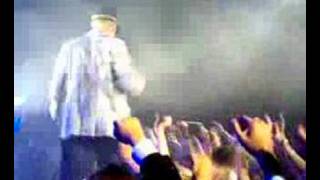 Neljä Ruusua - Mä oon niin POP