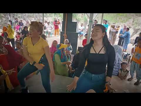 Lagu Bima Dompu ...!!! Sanggini Ana Cover Tina & Suci - King Dj