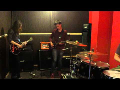 ElwoodJack - Utwór muzyczny