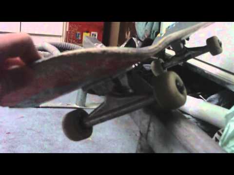 Backside feeble grind trick tip