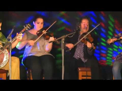 Steve Wickham & Friends Clip 4 - Traditional Irish Music from LiveTrad.com