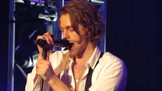 If You Don’t Know - 5SOS @ Movistar Arena, Santiago, Chile (08/09/17)