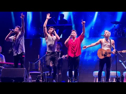 UNA Y MIL VECES ft. MYA - Mau & Ricky en Mendoza [MCLC - 15/12/21]