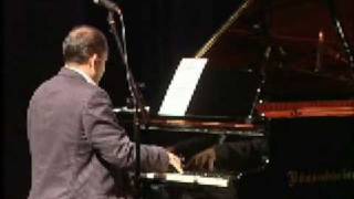 Kalman Olah solo piano introduction to 