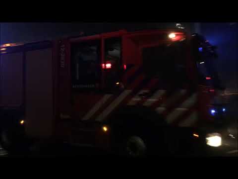 Tankautospuit 122430 en autoladder Velsen naar brand parkeergarage IJmuiden