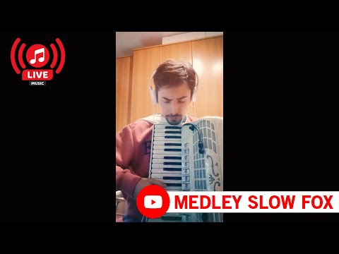 MEDLEY SLOW FOX (Petit fleur - Besame mucho) - LIVE AT HOME