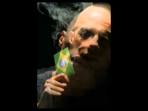 Mister Yelo - A L'Instant T