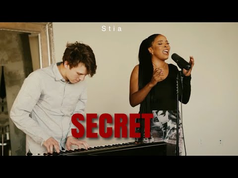 Promotional video thumbnail 2 for Pop Singer Stia