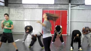 Blast From The Past: 16 year old Victoria Justice Rehearses &quot;Make It Shine&quot; Dance