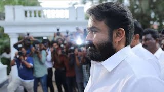 Mohanlal mass entry in Lucifer