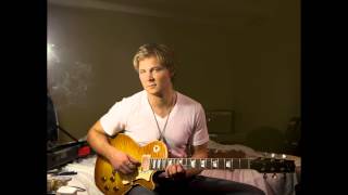 FRANKIE BALLARD IS 'PRAYING' FOR TRACE ADKINS