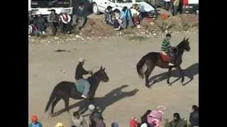 preview picture of video 'Carrera de Caballos'