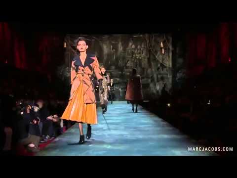 Wanessa Milhomem for Marc Jacobs FW 2015-16 @ NYFW