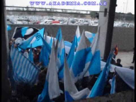 "ENTRANDO LA GUARDIA IMPERIAL!! RACING VS VELEZ" Barra: La Guardia Imperial &bull; Club: Racing Club &bull; País: Argentina