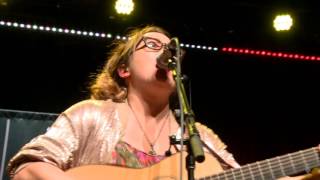 Sara Watkins - Young In All The Wrong Ways (eTown webisode #1040)