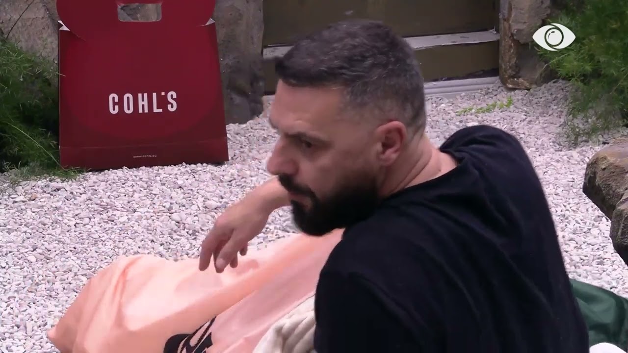 “Gore”/ Miri debaton me Mateon, banori: Ta pastroj unë gojën…