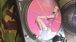 Jen+ina - French Kisses - Switch Remix