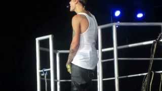 (HD) Justin Bieber singing &quot;Yellow Raincoat&quot; Staples Center 6/25/13