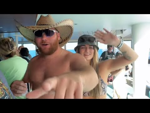 Thumbnail for Day 2: Sunday Funday on Norwegian Escape