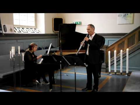 Jean-Christophe Robert, oboe; Dorota Zarowiecka, piano- Duo Passaggio