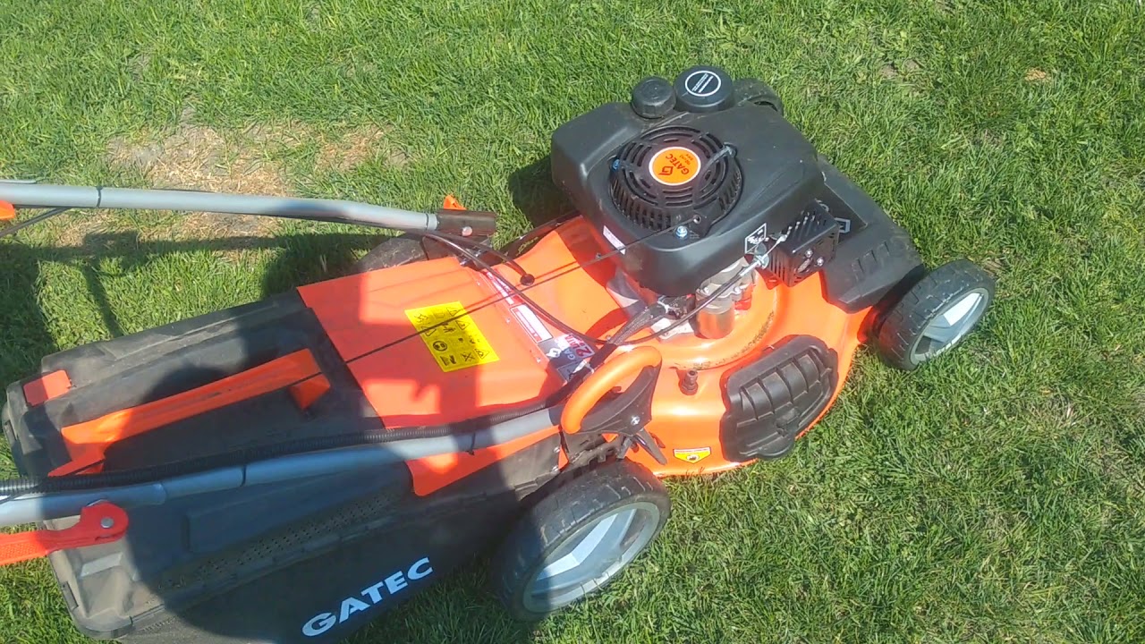 pokaz kosiarka z rozrusznikiem