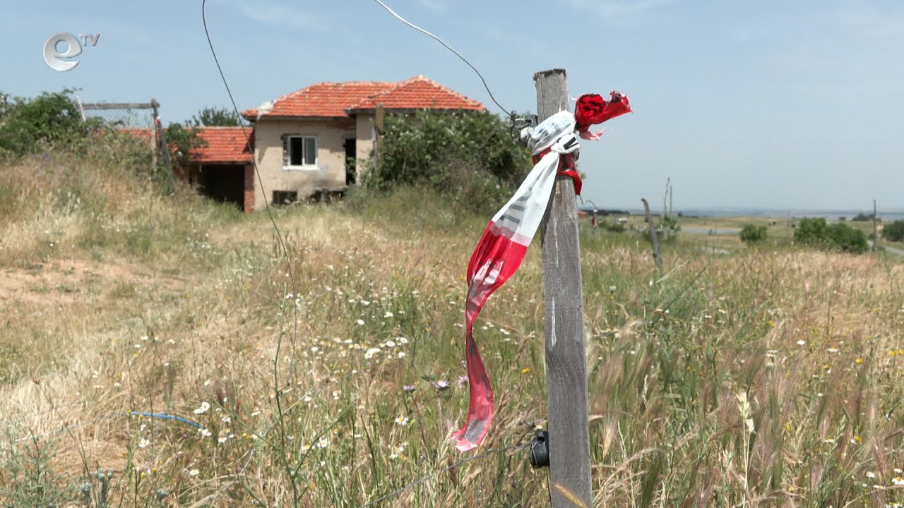 Мъж уби съпругата си с дървен кол, а след това опита да се самоубие