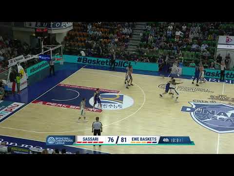 Tough Call 7: Unsportsmanlike Foul - Grabbing the shirt