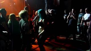 Sumo Cyco - Fighter [HD] live @ Szene, Wien